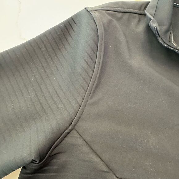 Under Amour Golf hoodie Half Zip jacket - Picture 3 of 7